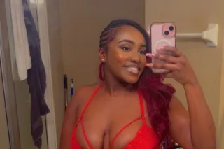 in town short stay - Image 1